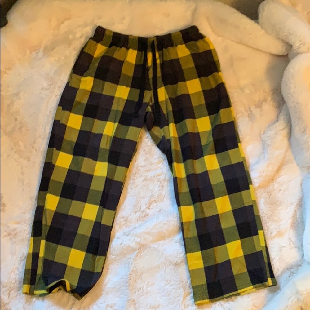 Men’s fleece pajama pants